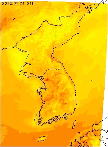 2025-07-24 21 : 00