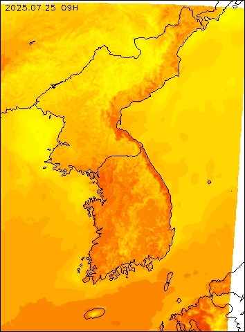 2025-07-25 09 : 00