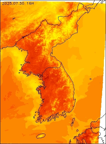 2025-07-30 16 : 00