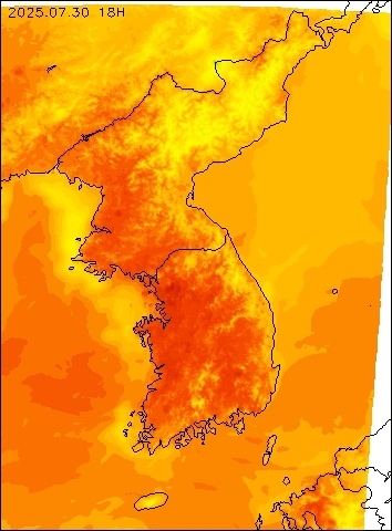 2025-07-30 18 : 00