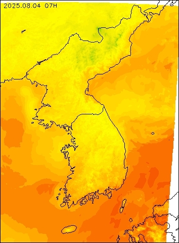 2025-08-04 07 : 00