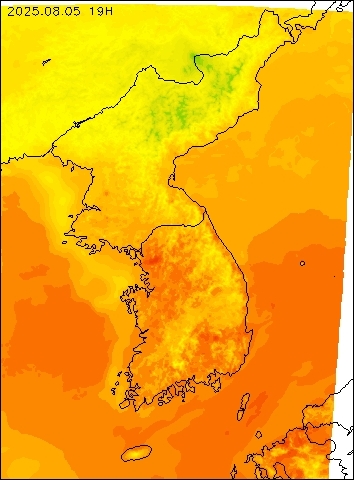 2025-08-05 19 : 00
