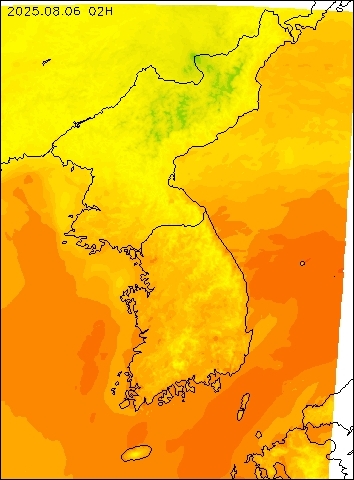 2025-08-06 02 : 00
