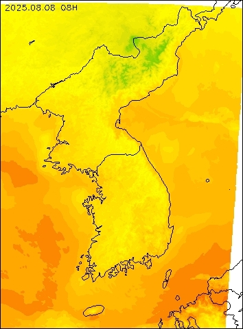 2025-08-08 08 : 00