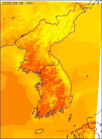 2025-08-08 16 : 00