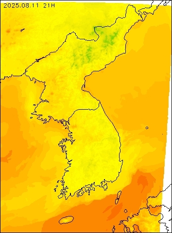 2025-08-11 21 : 00