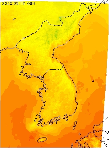 2025-08-18 08 : 00
