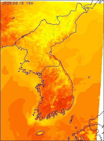 2025-08-18 16 : 00