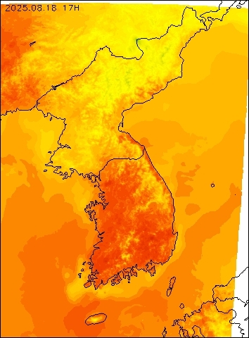 2025-08-18 17 : 00