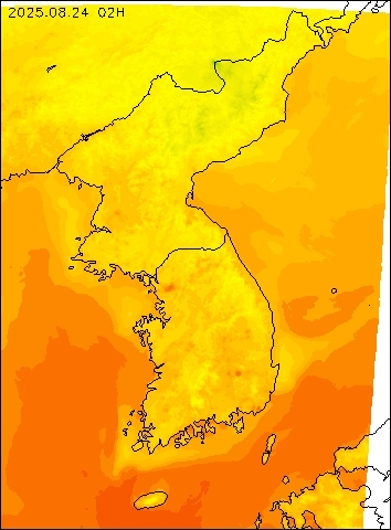 2025-08-24 02 : 00