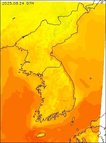 2025-08-24 07 : 00