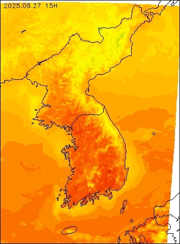 2025-08-27 15 : 00