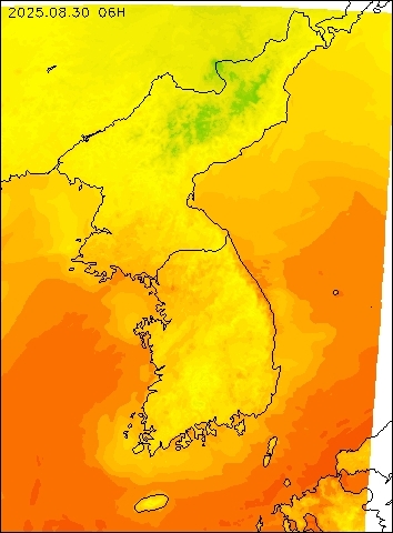 2025-08-30 06 : 00