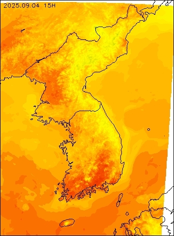 2025-09-04 15 : 00