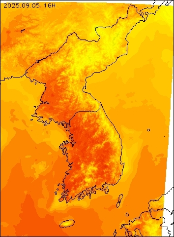 2025-09-05 16 : 00