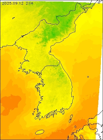 2025-09-12 21 : 00