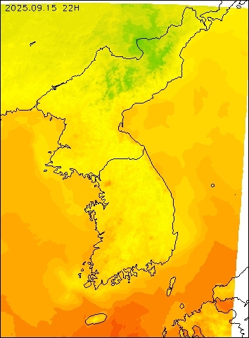 2025-09-15 22 : 00