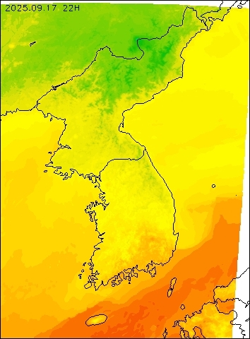 2025-09-17 22 : 00