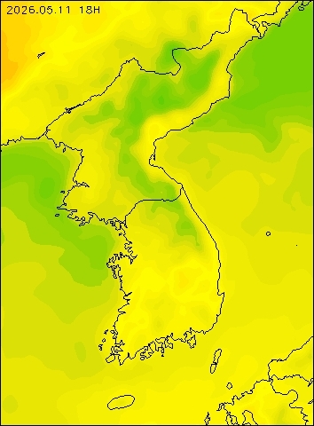 2026-05-11 18 : 00