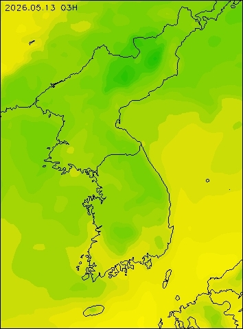 2026-05-13 03 : 00
