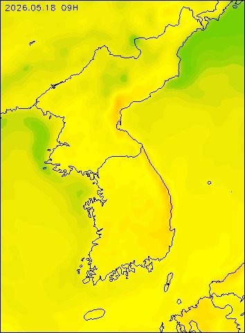 2026-05-18 09 : 00