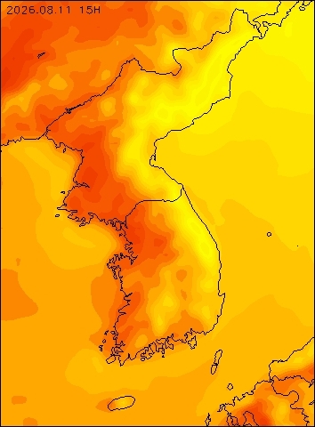 2026-08-11 15 : 00