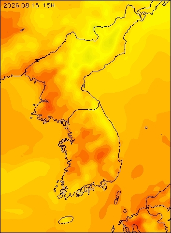 2026-08-15 15 : 00