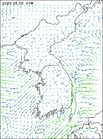 2025-05-06 07 : 00