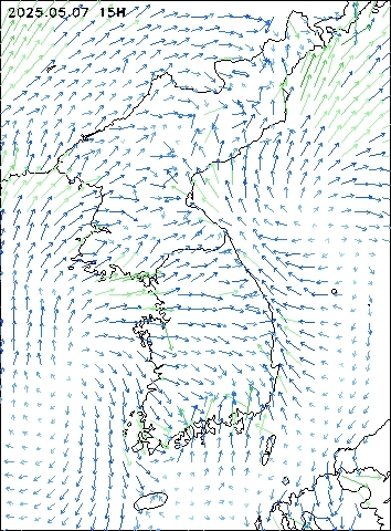 2025-05-07 15 : 00