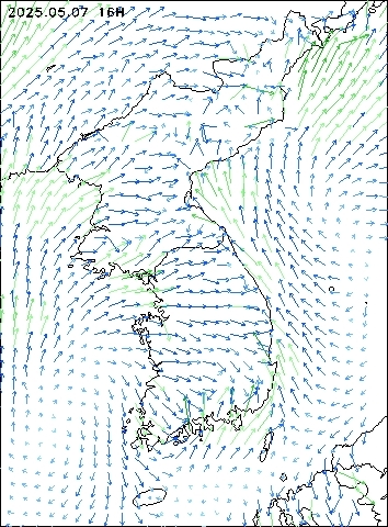 2025-05-07 16 : 00