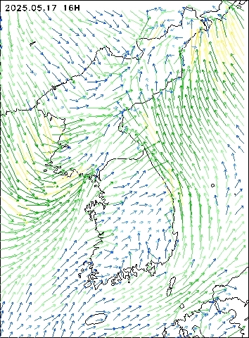 2025-05-17 16 : 00