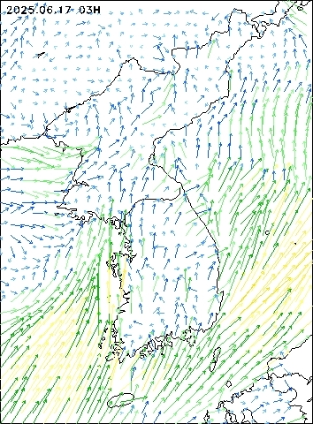 2025-06-17 03 : 00