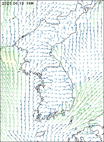 2025-06-18 16 : 00