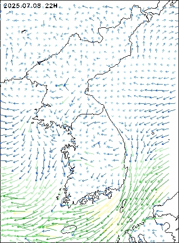 2025-07-08 22 : 00