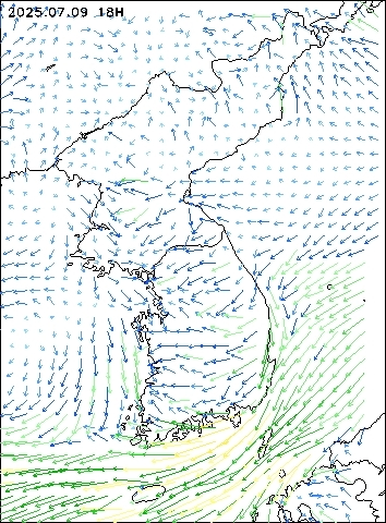 2025-07-09 18 : 00