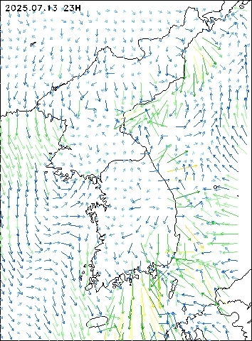 2025-07-13 23 : 00