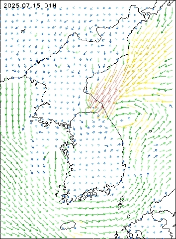 2025-07-15 01 : 00