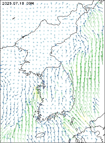 2025-07-18 09 : 00