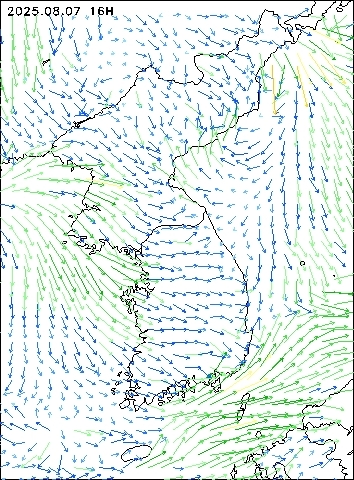 2025-08-07 16 : 00