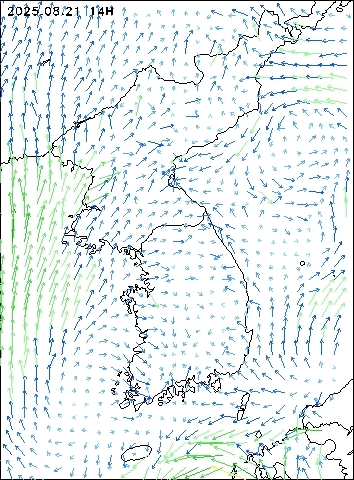 2025-08-21 14 : 00