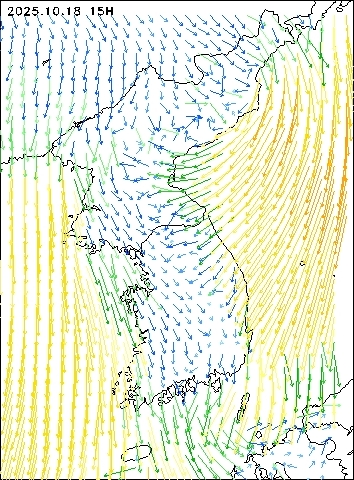 2025-10-18 15 : 00