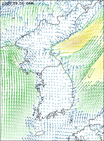 2026-05-06 06 : 00