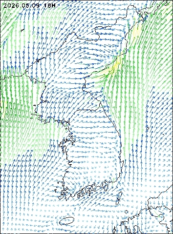 2026-05-09 18 : 00