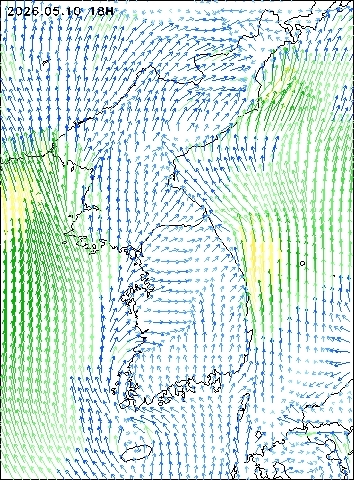 2026-05-10 18 : 00