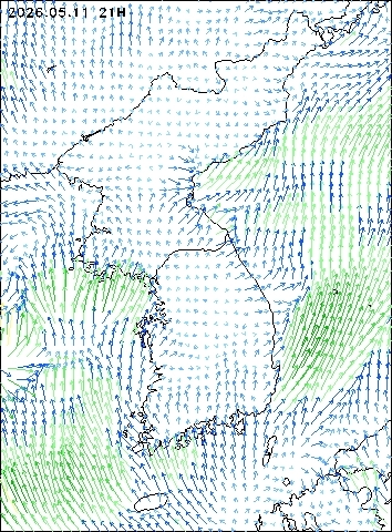 2026-05-11 21 : 00