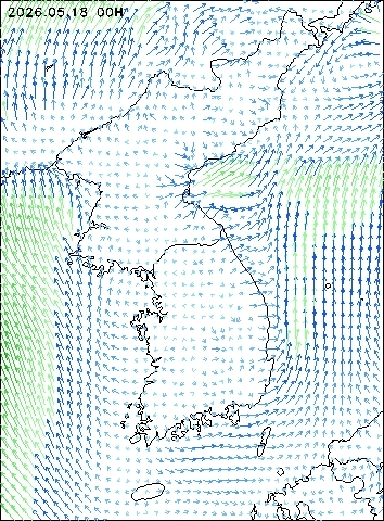 2026-05-18 00 : 00