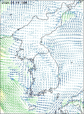 2026-05-19 18 : 00