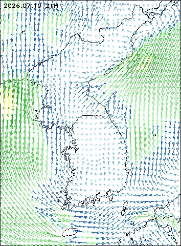 2026-07-10 21 : 00