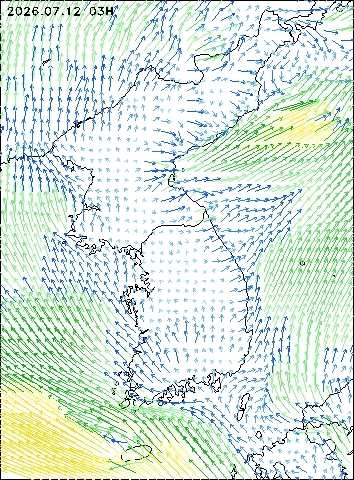 2026-07-12 03 : 00