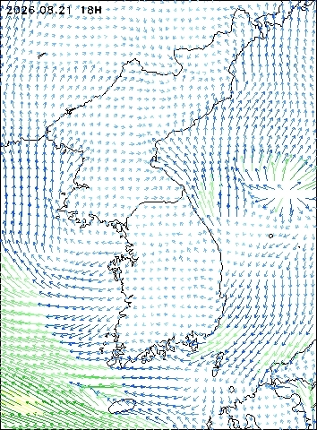 2026-08-21 18 : 00
